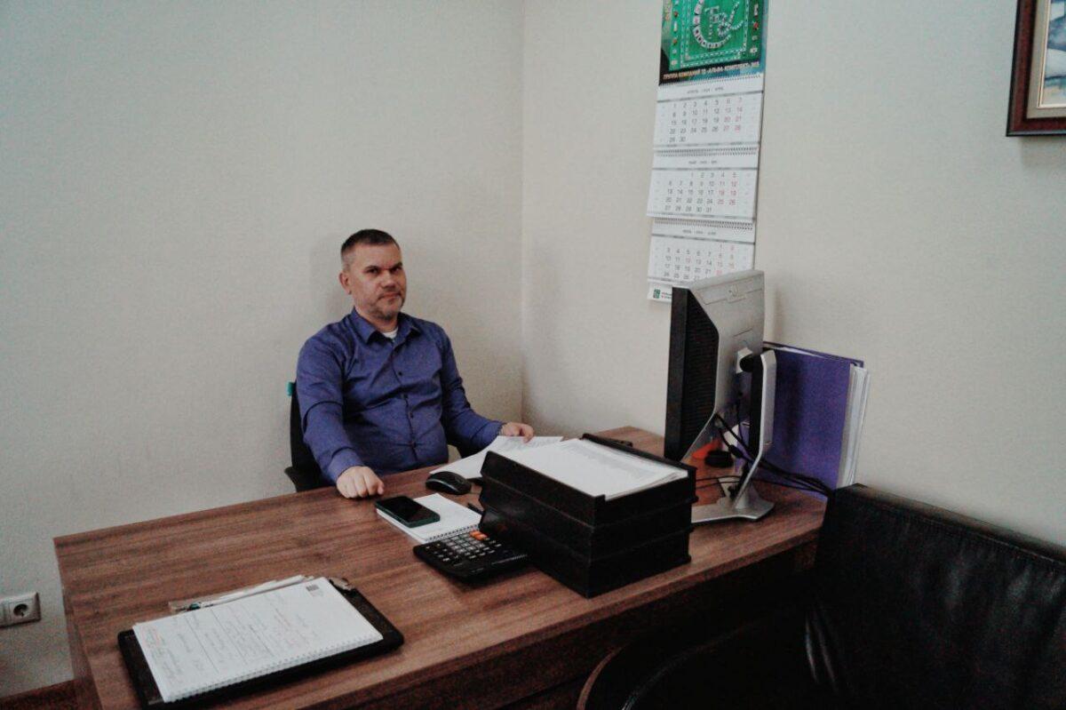 Менеджер PHARAMEX в офисе